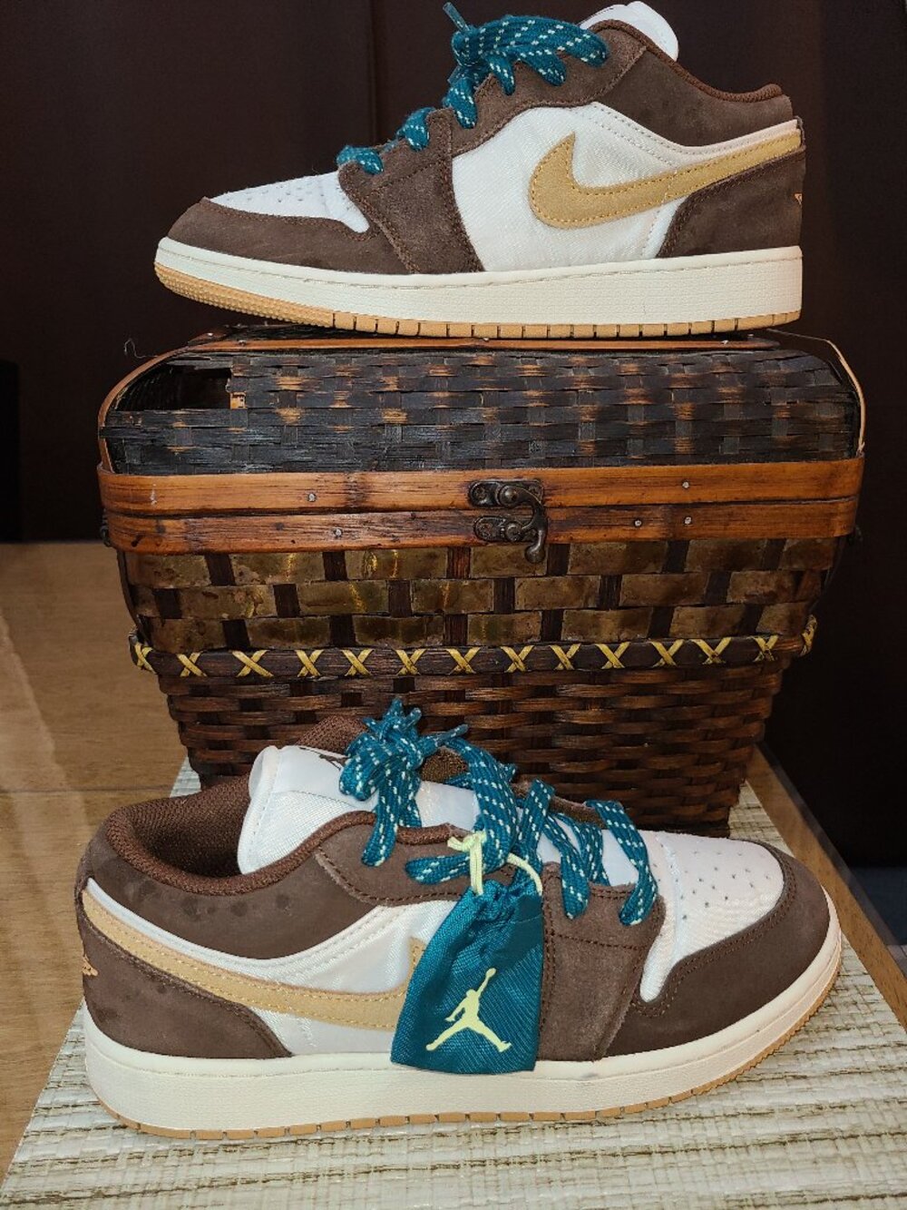Nike Air Jordan 1 SE Low Top Cacao Wow Brown White Teal FB2216-200 Sneakers
